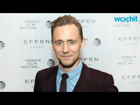 VIDEO : Tom Hiddleston To Make First Public Appearance With TSwift