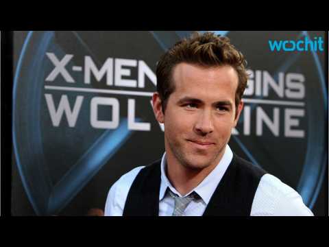 VIDEO : Ryan Reynolds Paid To Have Deadpool Writers On Set