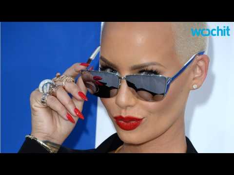 VIDEO : Amber Rose Takes A Stand Against 