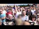 Un spectateur de Marine Le Pen fait un salut nazi - ZAPPING ACTU DU 05/09/2016