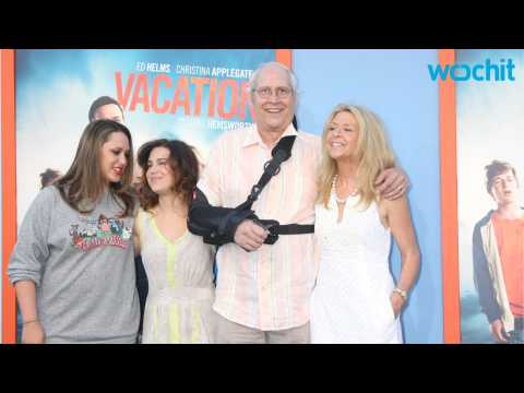 VIDEO : Chevy Chase Enters Rehab for 