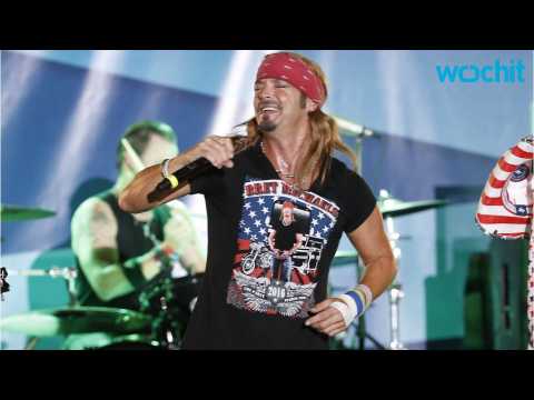 VIDEO : Bret Michaels' Gets Cellphone Stolen In New Hampshire