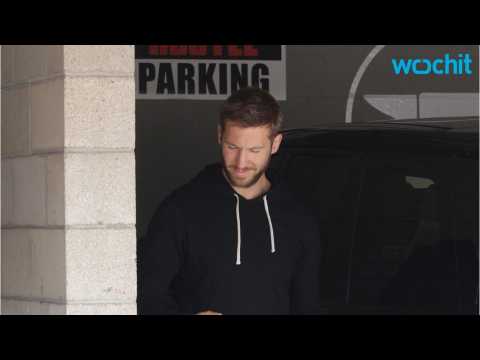 VIDEO : Eiza Gonzalez and Calvin Harris Seen Going Out Together