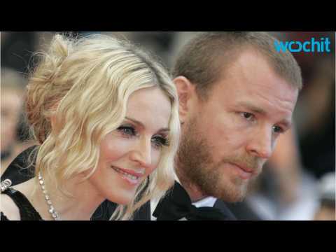 VIDEO : Guy Ritchie And Madonna Settle Child Custody Lawsuit