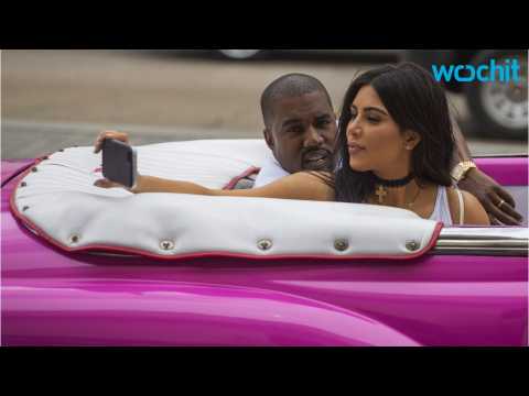 VIDEO : How Many Selfies Did Kim Kardashian Take In Four Days?