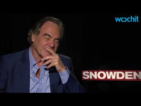 VIDEO : Oliver Stone's 'Snowden' Almost Wasn't Made