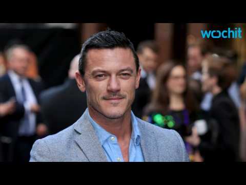 VIDEO : More Musicals For Luke Evans