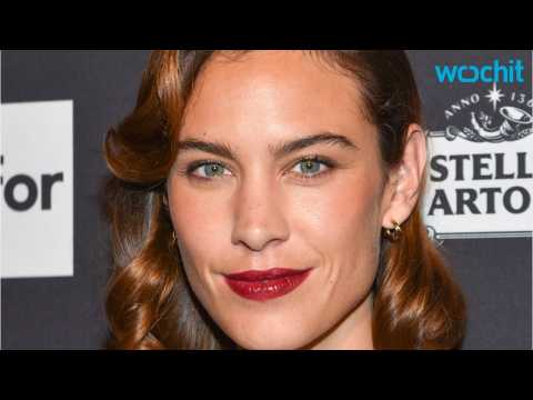 VIDEO : What Trend Does Alexa Chung Want To Bring Back?
