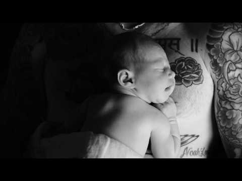 VIDEO : Adam Levine y Behati Prinsloo nos presentan a su primera hija
