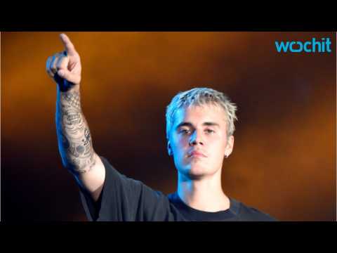 VIDEO : Justin Bieber Was Fighting In A German Nightclub?