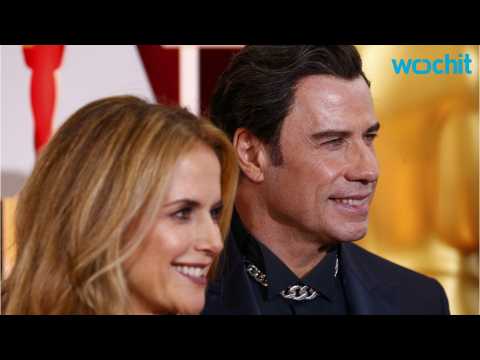 VIDEO : John Travolta & Kelly Preston's Beautiful Glue