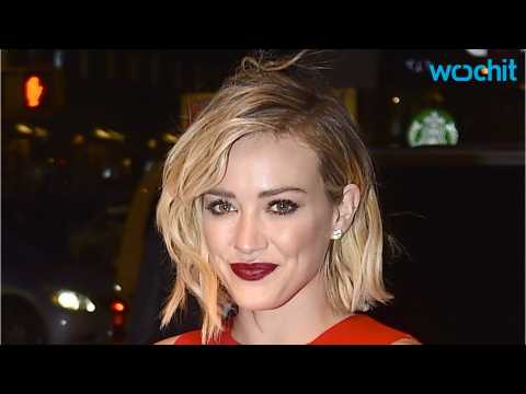 VIDEO : Hilary Duff Spotted With BF In NYC