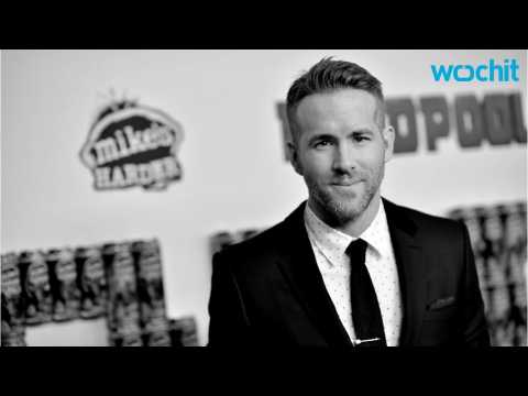VIDEO : Ryan Reynolds' Offers Sound Parenting Advice on Twitter