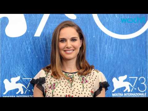 VIDEO : Natalie Portman Expecting Bay Number Two