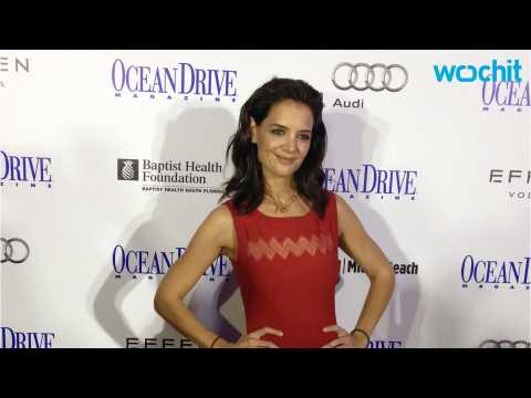 VIDEO : Katie Holmes Is A Director Now