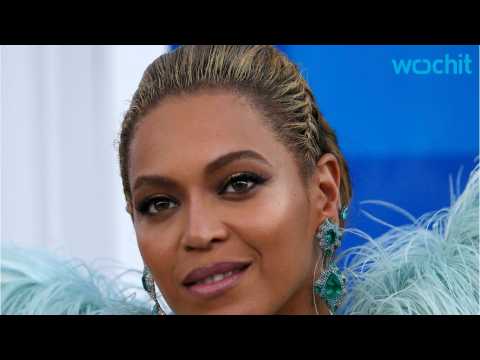 VIDEO : Queen and King B: Beyonce & Bieber Top MTV EMA Noms