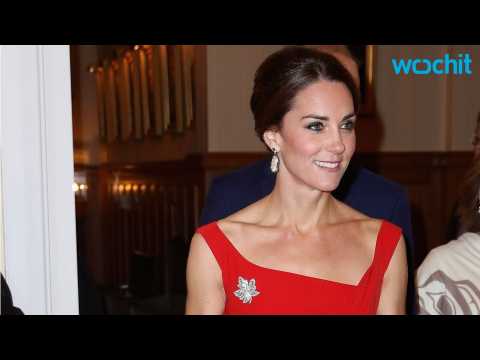 VIDEO : Kate Middleton Opted to Wear Red Last Night