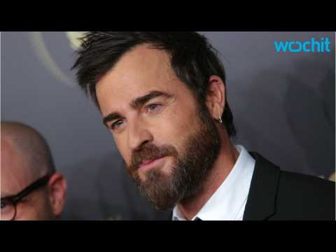 VIDEO : Justin Theroux Was Scared to Meet Emily Blunt's New Baby