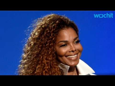 VIDEO : Janet Jackson Seen With Growing Baby Bump