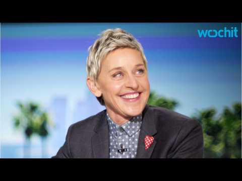 VIDEO : Miley Cyrus Jokes About Giving Ellen DeGeneres Molly