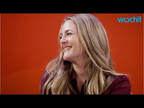 VIDEO : Drew Barrymore Handles Her Ex Relationship With Class