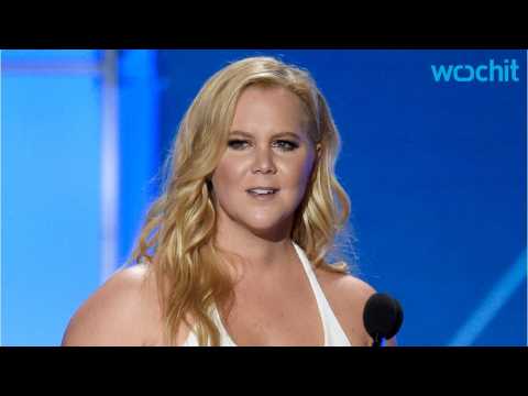 VIDEO : Amy Schumer: The Most Dangerous Celebrity Online