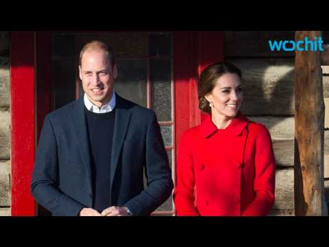 VIDEO : Kate Middleton And Prince William Kick It With The Canadians
