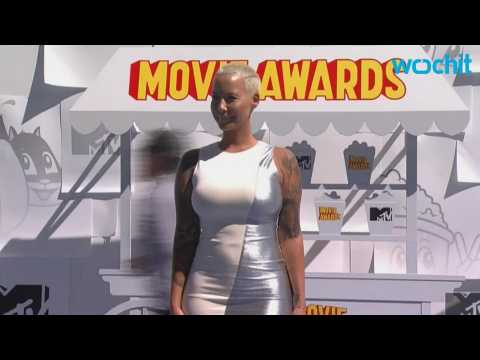 VIDEO : Julianne Hough Confronts Amber Rose