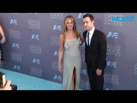 VIDEO : Justin Theroux Stands By Jennifer Aniston During Pitt's Divorce