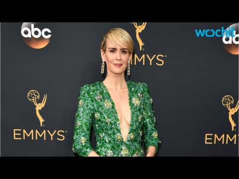 VIDEO : Holland Taylor Responds To Sarah Paulson's Emmy Love Declaration