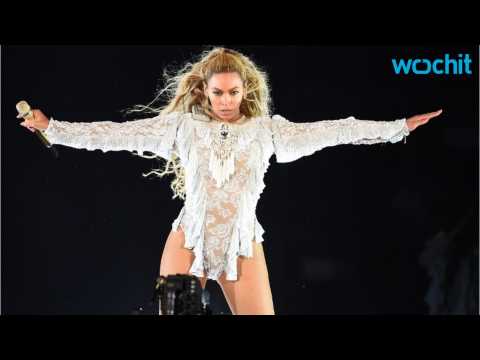 VIDEO : Beyonce Fans Upset At Emmy Loss