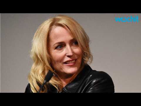 VIDEO : Gillian Anderson Says Bond Could Be Reinvented