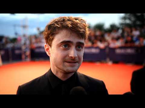 VIDEO : Exclusive Interview: Daniel Radcliffe has no idea what it's like to be in Hollywood