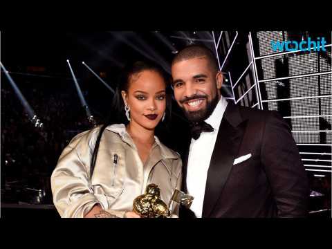 VIDEO : Rihanna's Gets New Tattoo In Honor Of Relationship With Drake?
