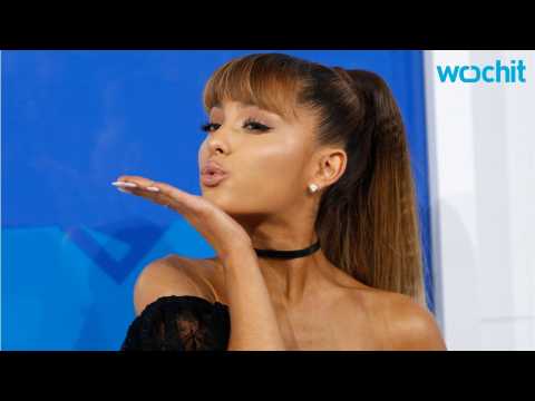 VIDEO : Ariana Grande Gets Dirty in Newest Song