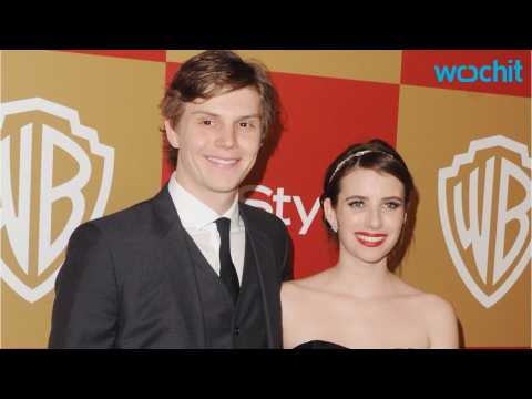 VIDEO : Emma Roberts & Evan Peters Reportedly Dating Again