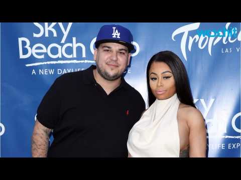 VIDEO : Blac Chyna And Rob Kardashian Findout The Sex Of Their New Baby