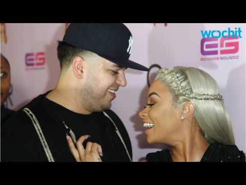 VIDEO : Is It A Boy Or A Girl For Rob Kardashian and Blac Chyna?
