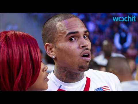 VIDEO : Chris Brown Goes Bezerk On Fan At Charity Ball Game