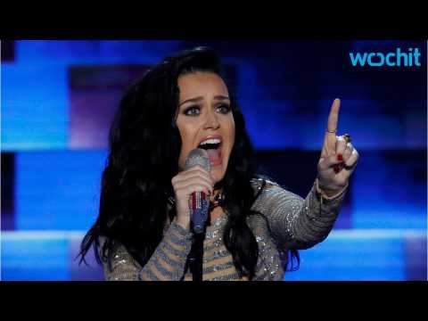 VIDEO : Katy Perry Helps Deliver Sister's Baby Twice!