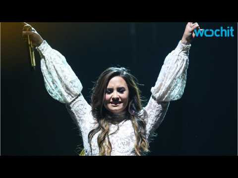 VIDEO : Demi Lovato  Says That She Is Living Her Life More 
