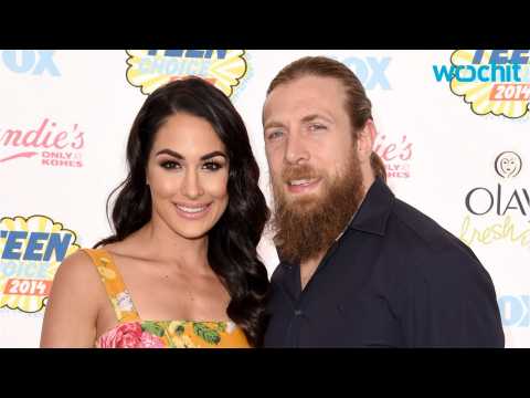 VIDEO : Brie Bella & Daniel Bryan Cannot Get Any Cuter