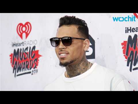 VIDEO : Chris Brown: 