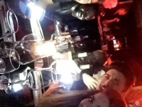 VIDEO : Ali fte son anniversaire auprs de sa chrie Alia, mais pas que...