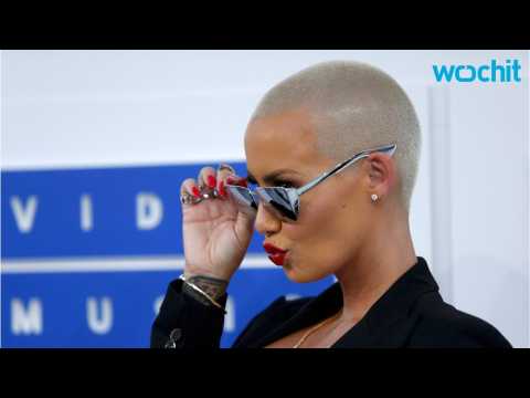 VIDEO : Amber Rose Body Shamed On Dancing With The Stars