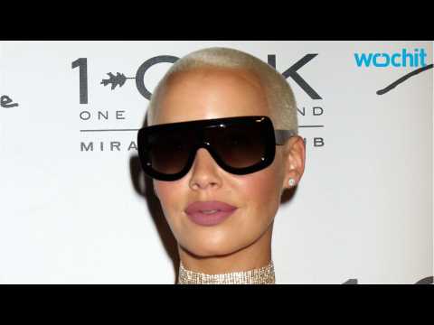 VIDEO : Amber Rose Wears Sexy New Costume In Response To Body-Shaming Controversy In The Previous Ep