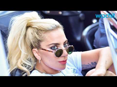 VIDEO : Lady Gaga Is Hitting Dive Bars To Promote New Album