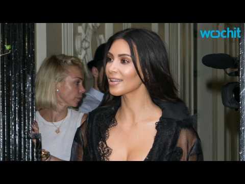 VIDEO : Trolls Heckle Kim Kardashian For Getting Robbed