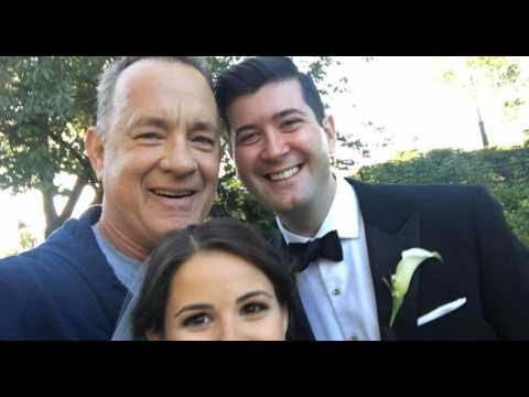 VIDEO : Quand Tom Hanks s'incruste sur des photos de mariage !
