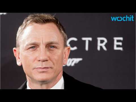VIDEO : Is Daniel Craig Still Going To Play Bond?